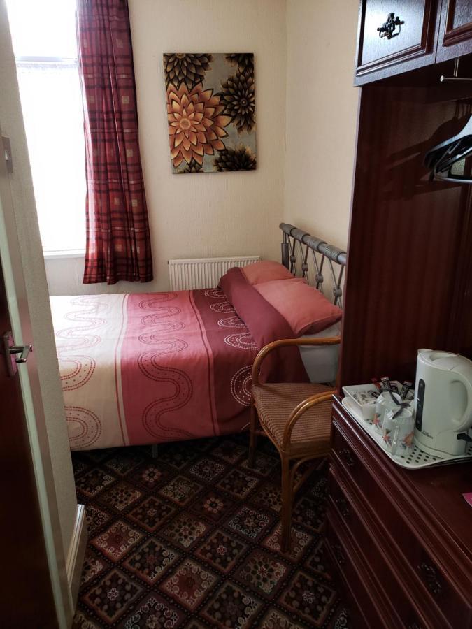 Fernlea Hotel بلاكبول المظهر الخارجي الصورة
