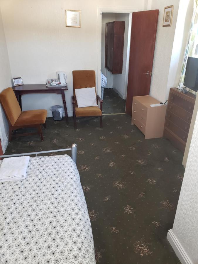 Fernlea Hotel بلاكبول المظهر الخارجي الصورة